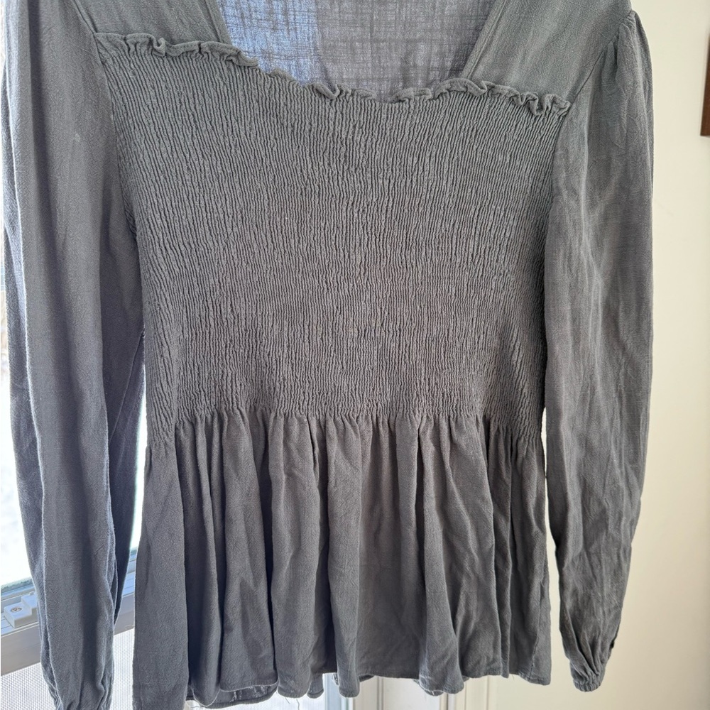 EUC Tea n’ Rose Linen Blend Peasant Blouse Dusty Blue